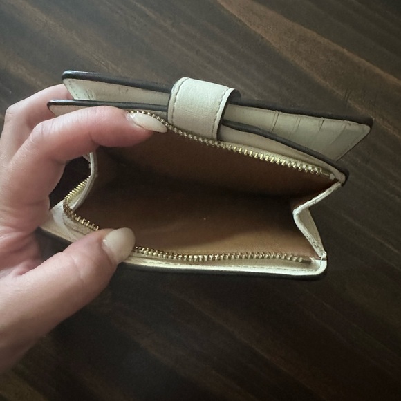 EUC coach wallet - Picture 4 of 5